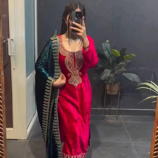 Luxury Velvet Kurti Pant Dupatta Set - Bollywood Style
