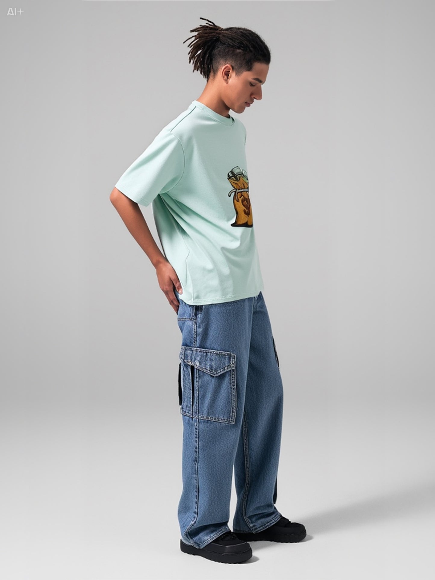 Money Bag Graphic T-Shirt - Mint