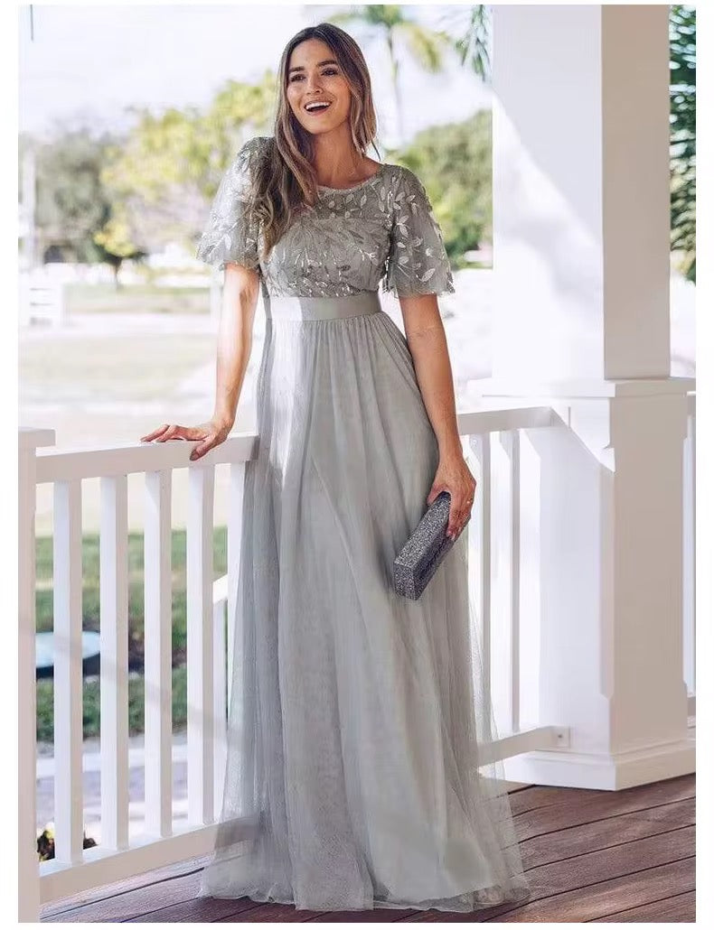 Elegant Maxi Dress with Romantic Puff Sleeves
