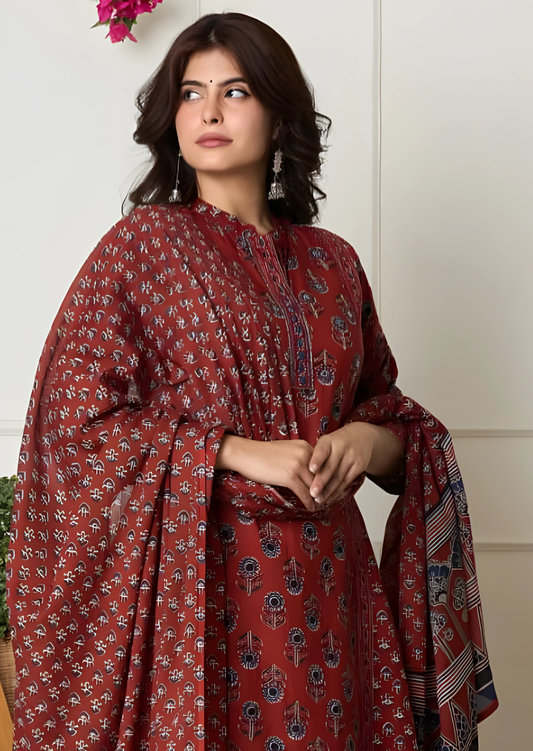 Dreamy Movie Set Flair Cotton Printed Suit Set