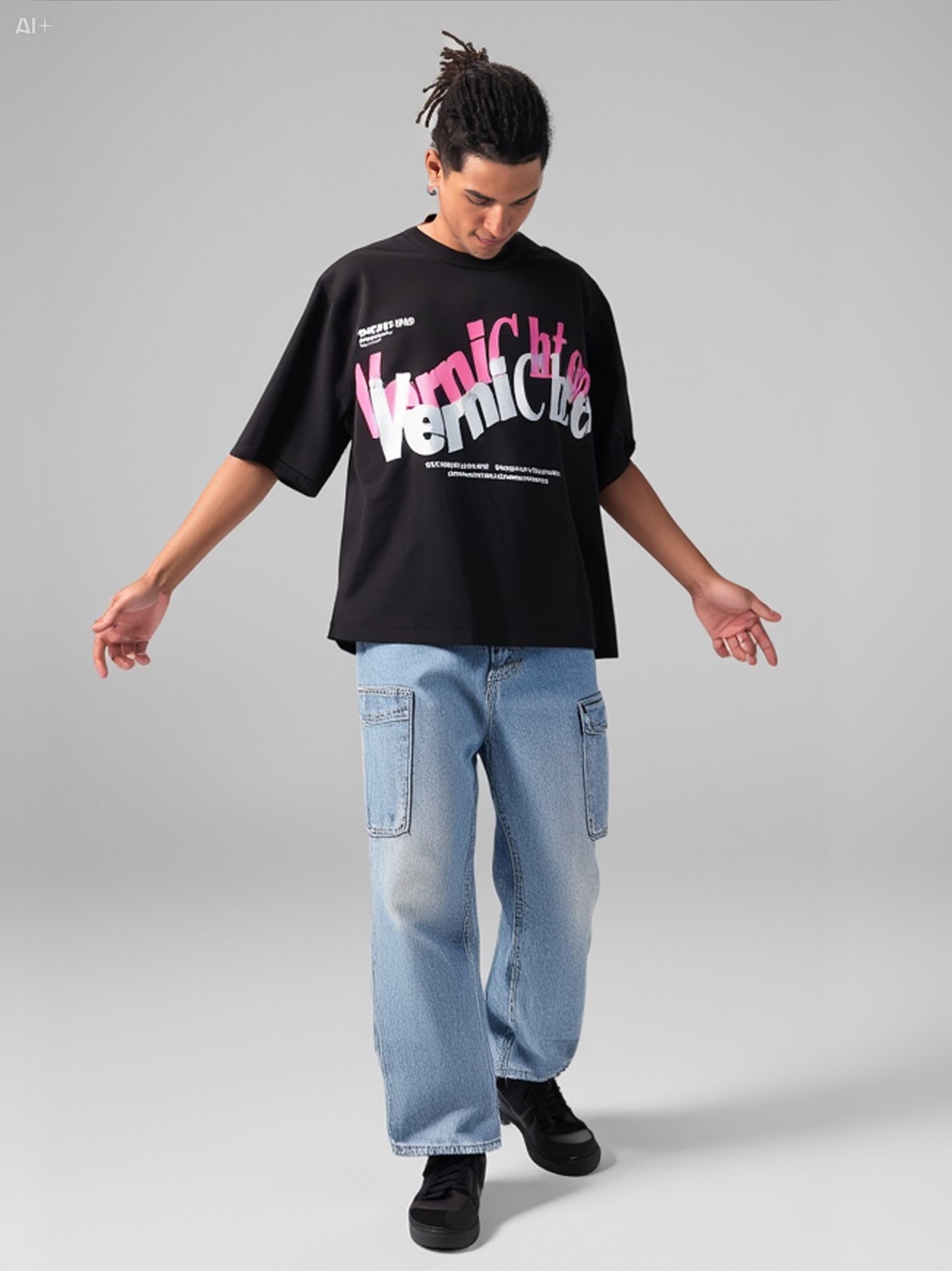 Gradient Typography Shirt - Black