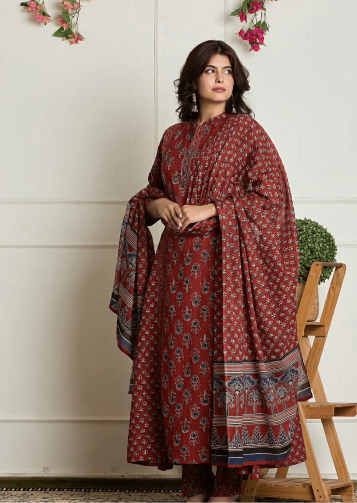 Dreamy Movie Set Flair Cotton Printed Suit Set