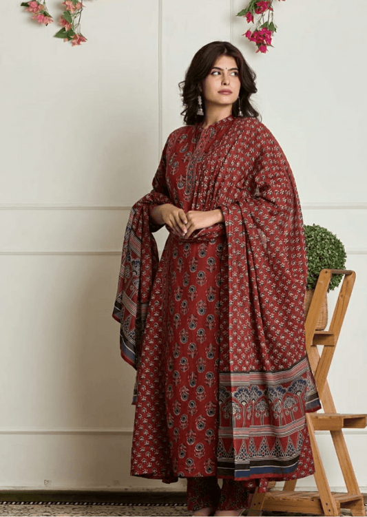 Dreamy Movie Set Flair Cotton Printed Suit Set